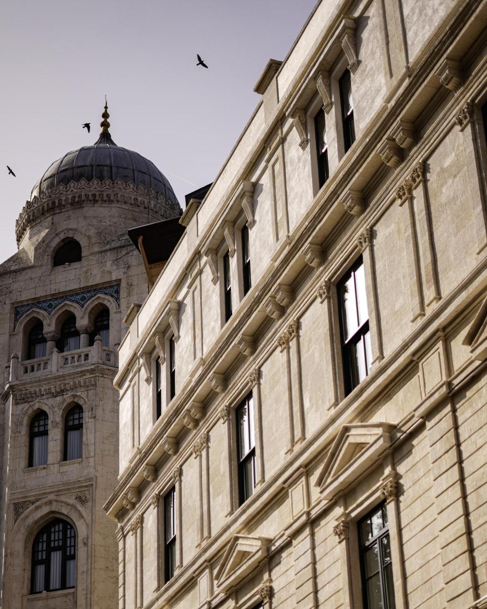Sanasaryan Han, A Luxury Collection Hotel, 5*